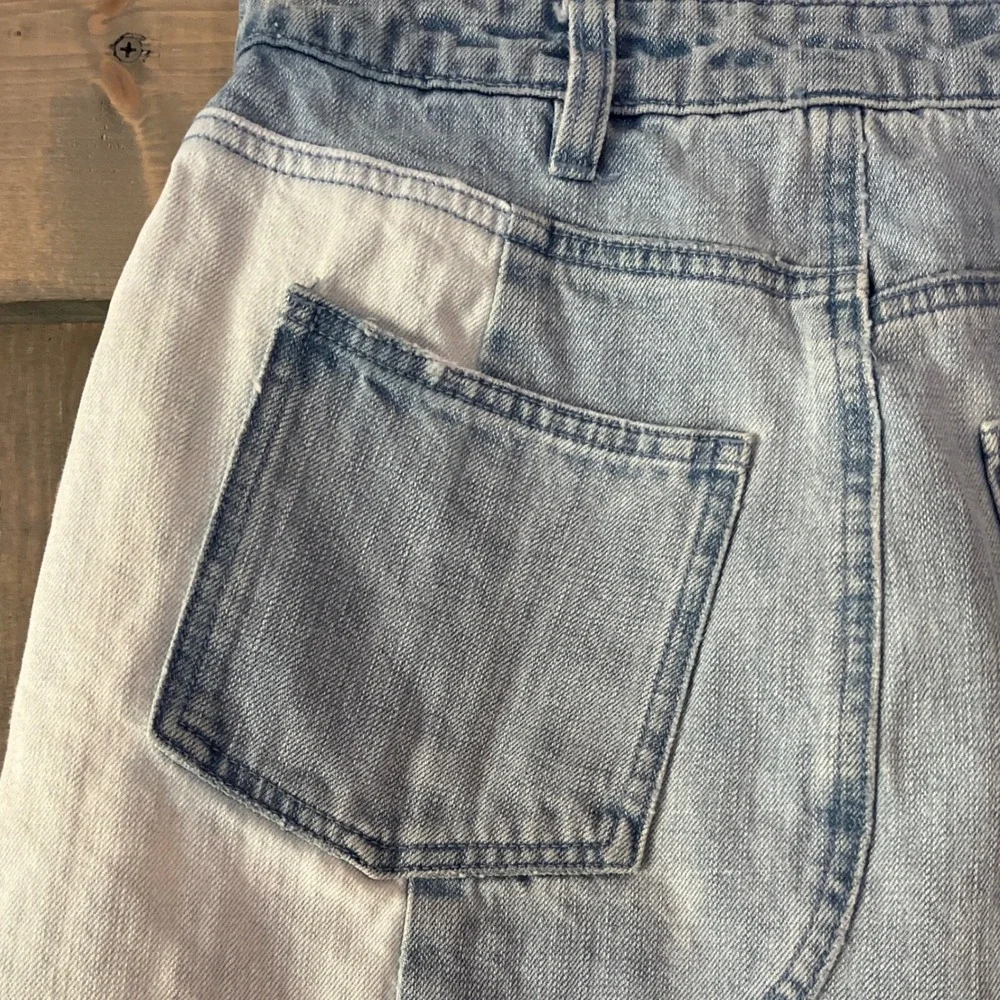Free People Denim Mini Skirt Color Block‎ Light Wash Blue Size 4 Distressed Hem
